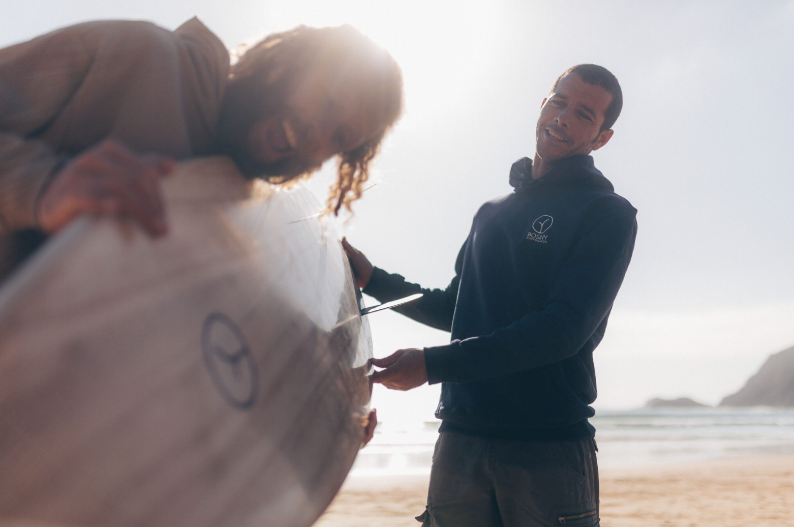 Green Waves: Bosiny’s Breakthrough with High-Performance Wood Surfboards